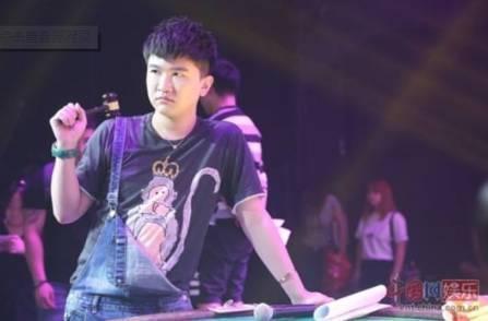 娱乐圈吃瓜团宠,揭秘“吃瓜团宠”背后的风云故事